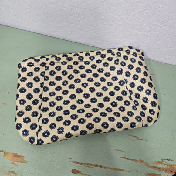 Handmade from Vintage Fabrics Clutch Purse Blue Floral - Picture 5 of 5